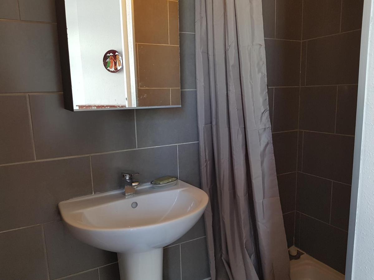 Studio With Sea View For 2 People Toulon Kültér fotó