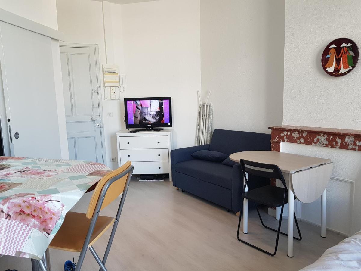 Studio With Sea View For 2 People Toulon Kültér fotó